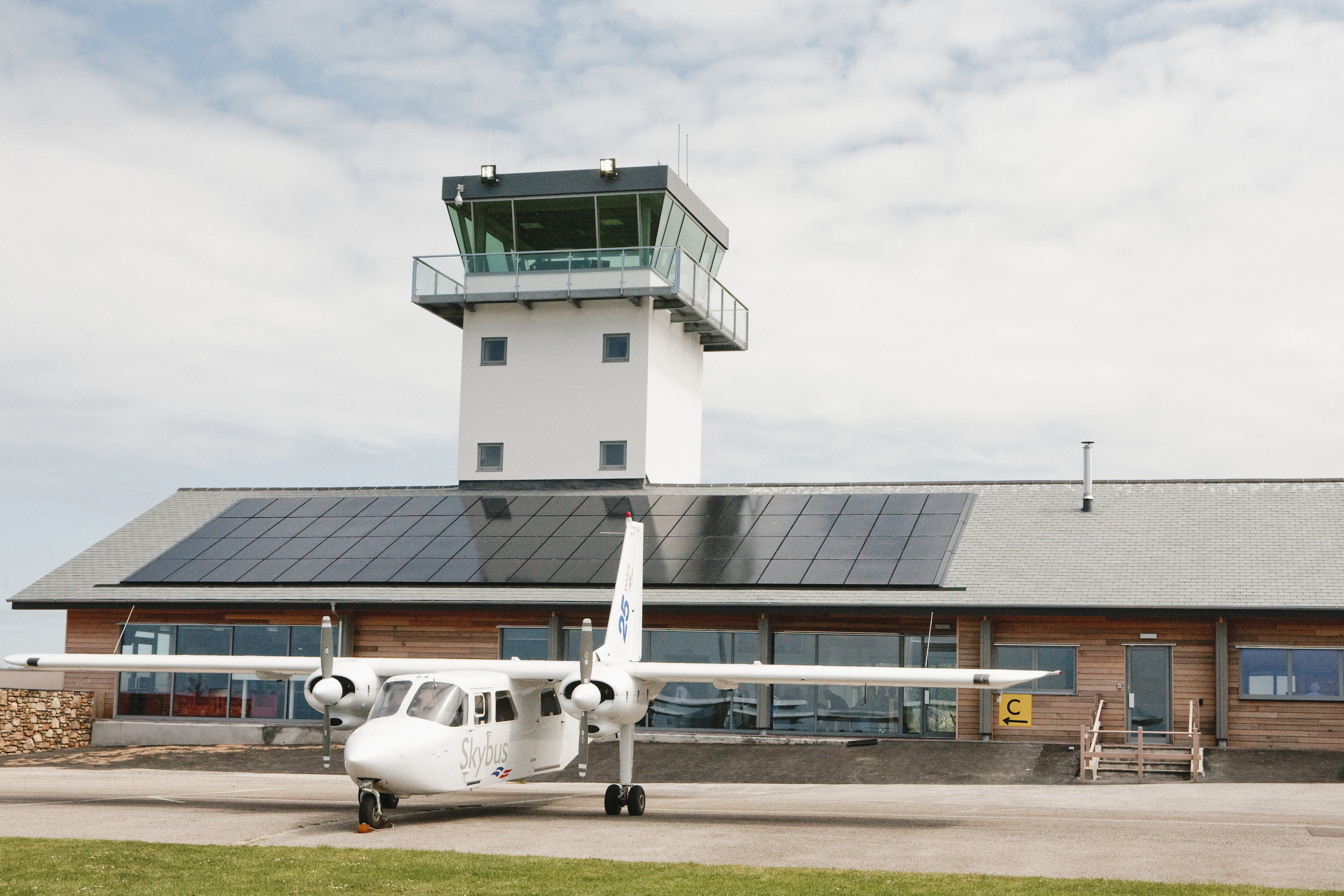 Land's End Airport 3idog Interior Design